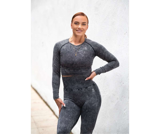 M-NUTRITION Sports Wear Washed Long Sleeve Crop Top (Poistotuote)